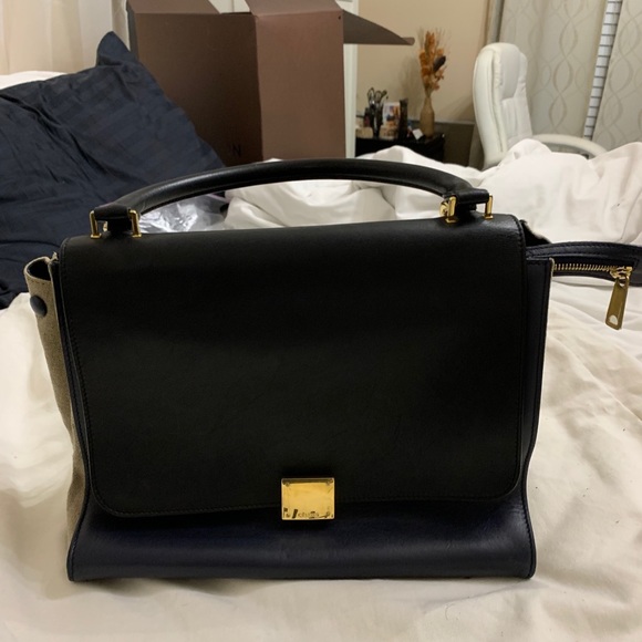 Authentic Celine Trapeze - Picture 10 of 16